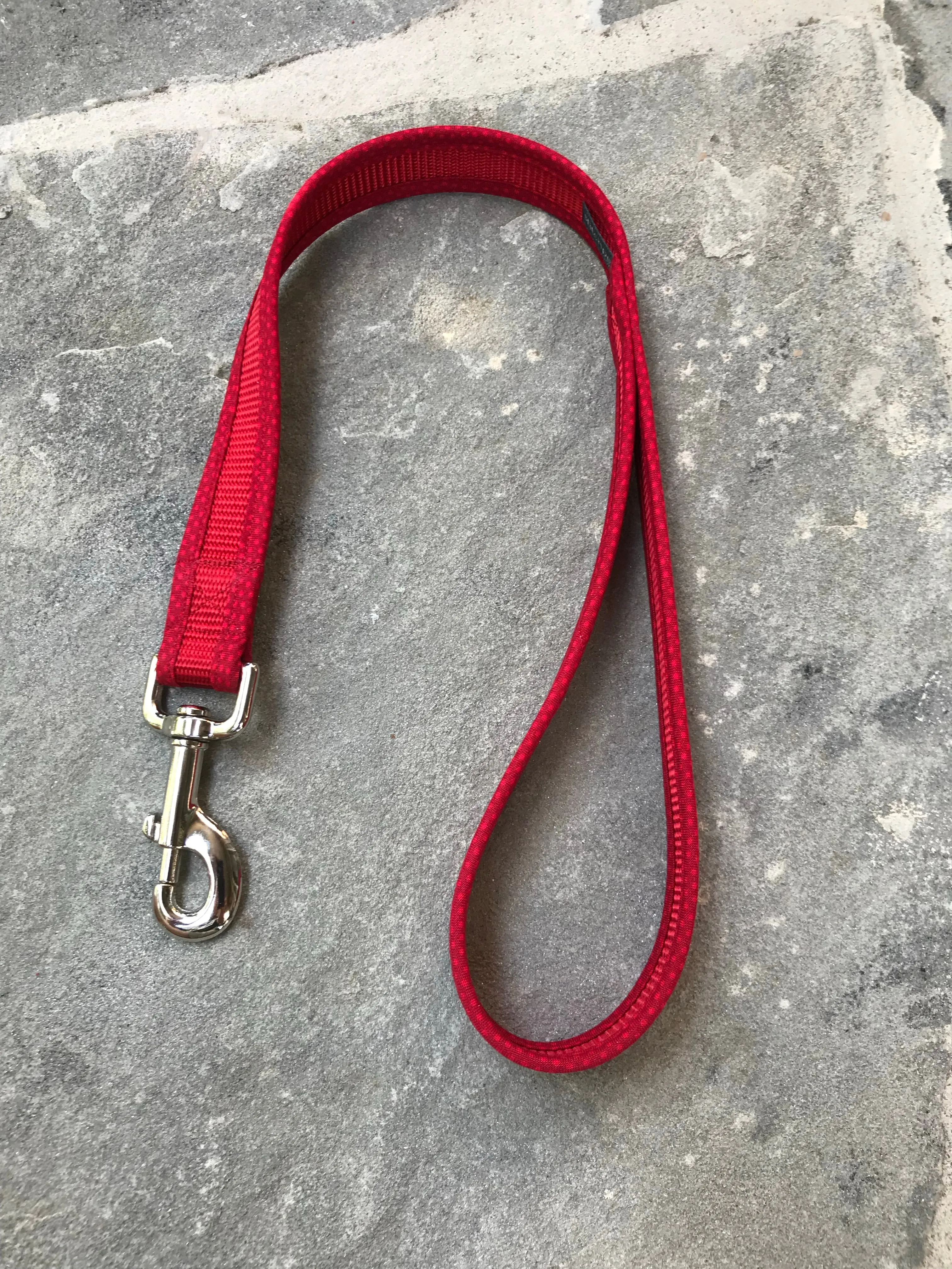 Short Lead Red