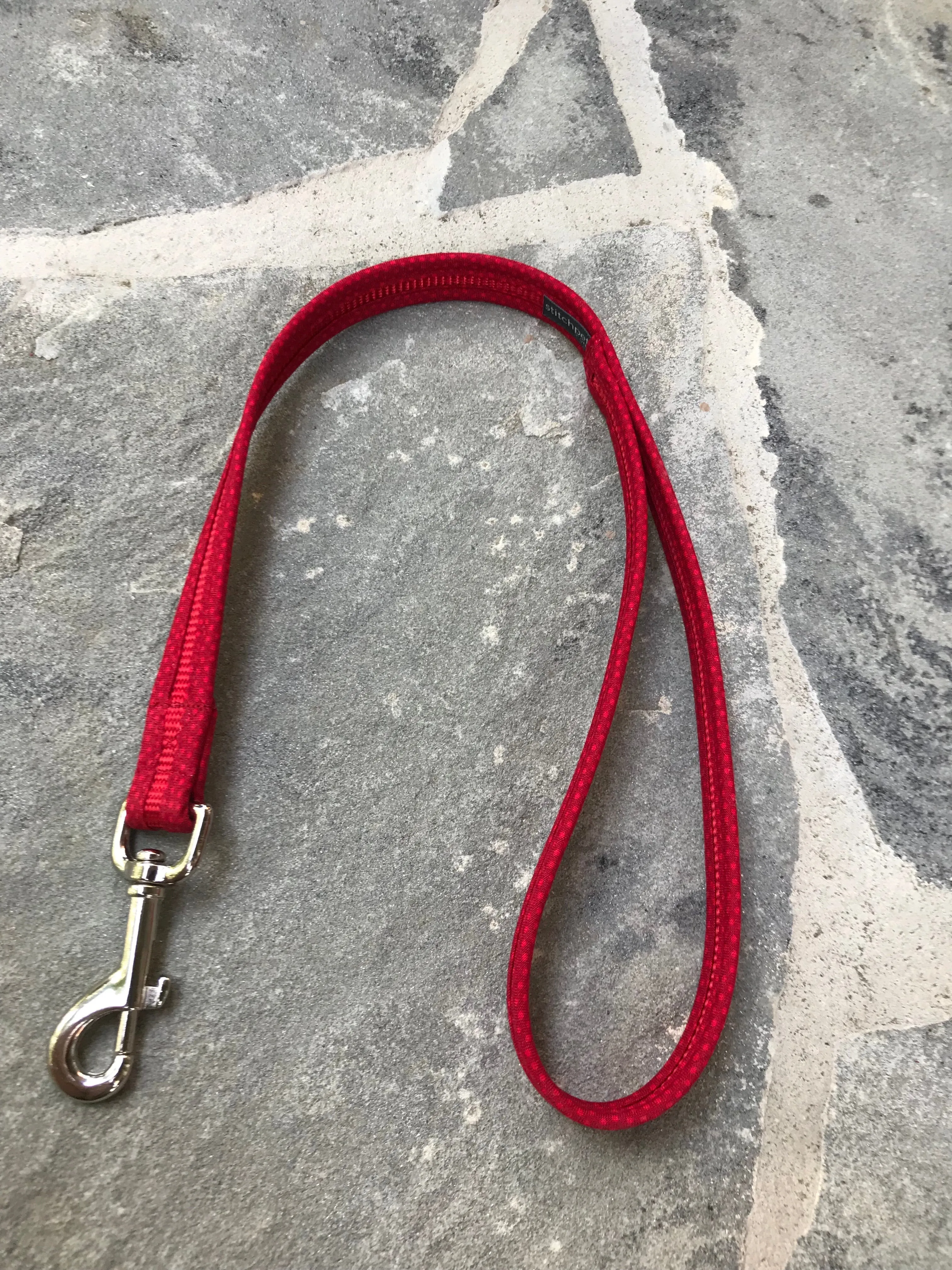 Short Lead Red