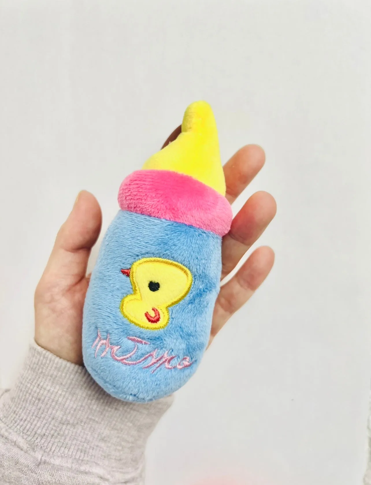 Squeaky Plush Dog Toys, Teeth Grinding & Training - Milk Bottle